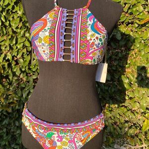 NEW Trina Turk Women Two Piece Bikini Size 6 Colorful Jungle Beach Halter